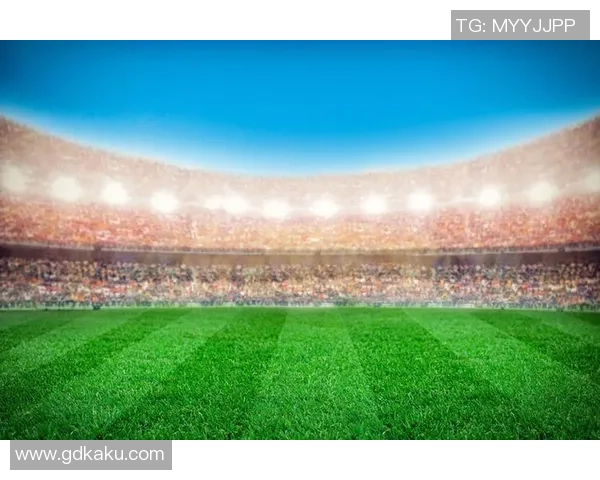 足球明星绿布素材图集全景展示助力创意设计与广告宣传的完美选择 足球明星绿布素材图集全景展示助力创意设计与广告宣传的完美选择